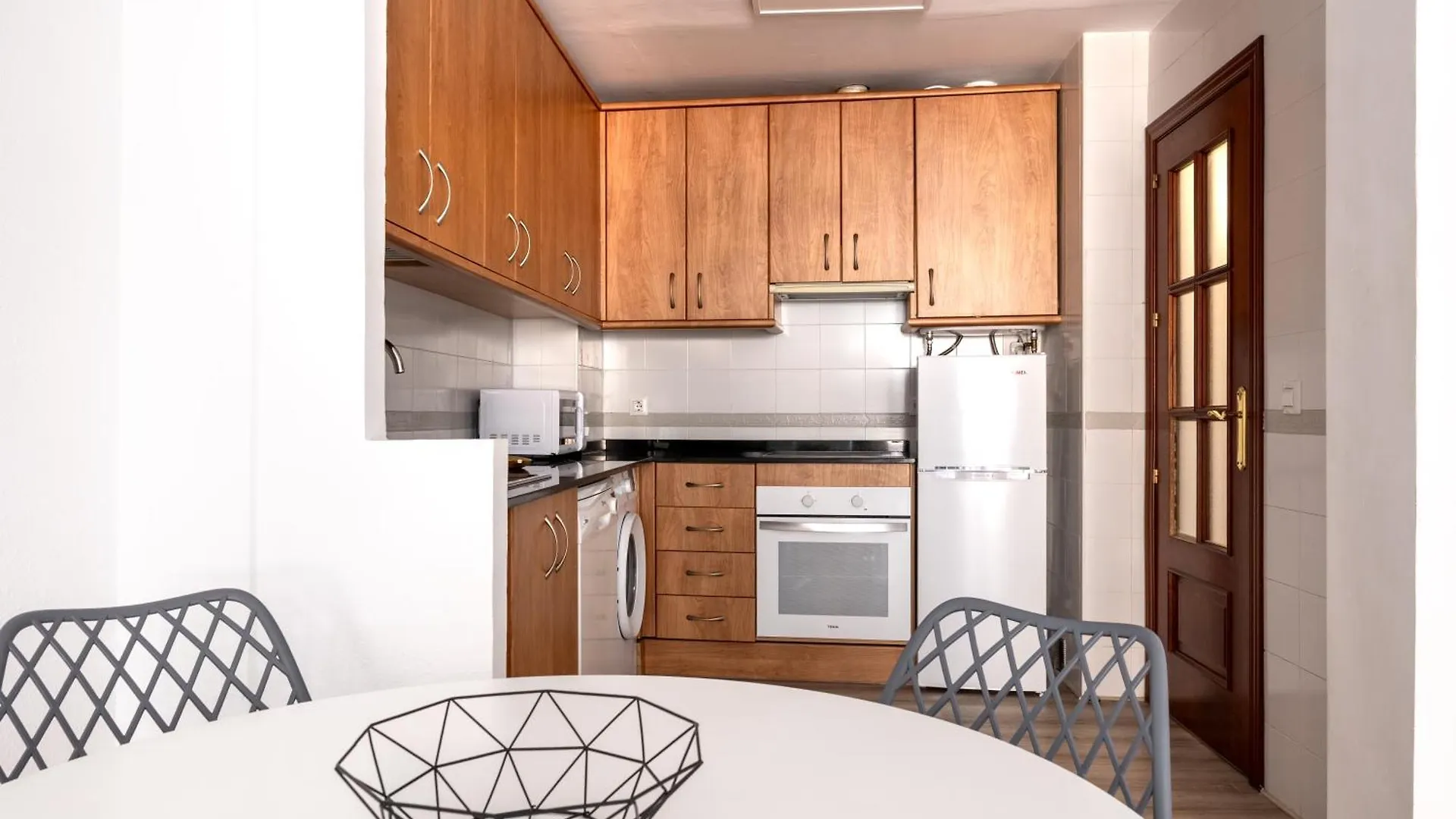 Luxlight Malaga Apartamento 0*,  Espanha
